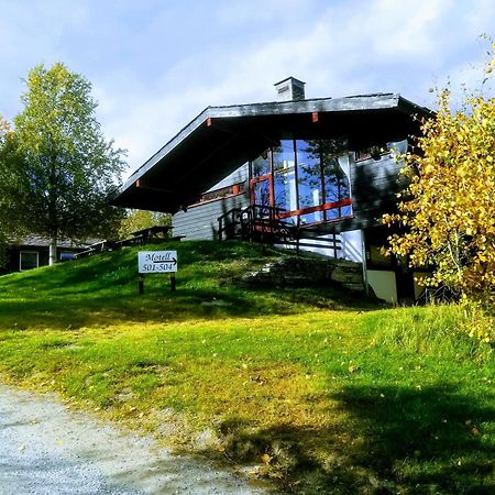 Dombåstun Hotell Exteriör bild